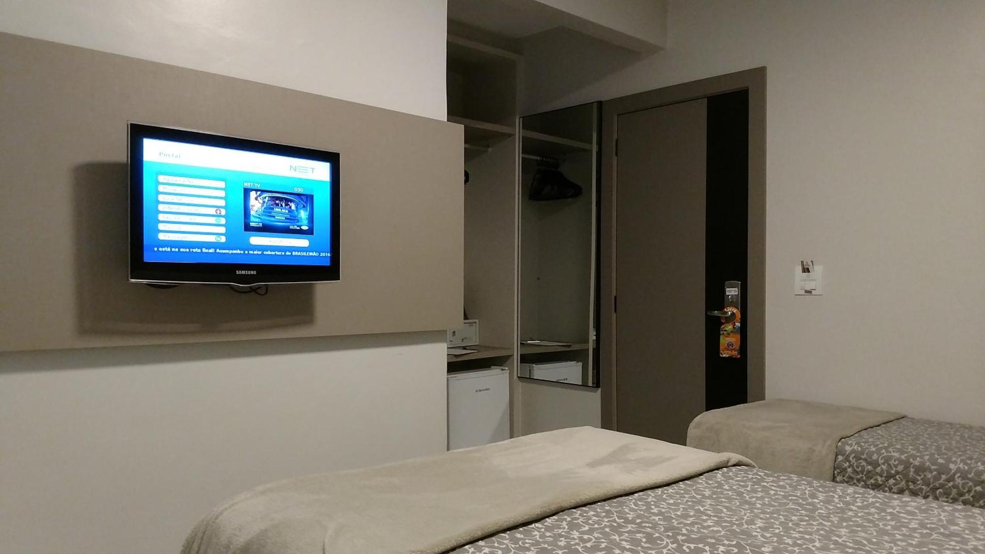 Hotel Palmas Executivo Balneário Camboriú 部屋 写真