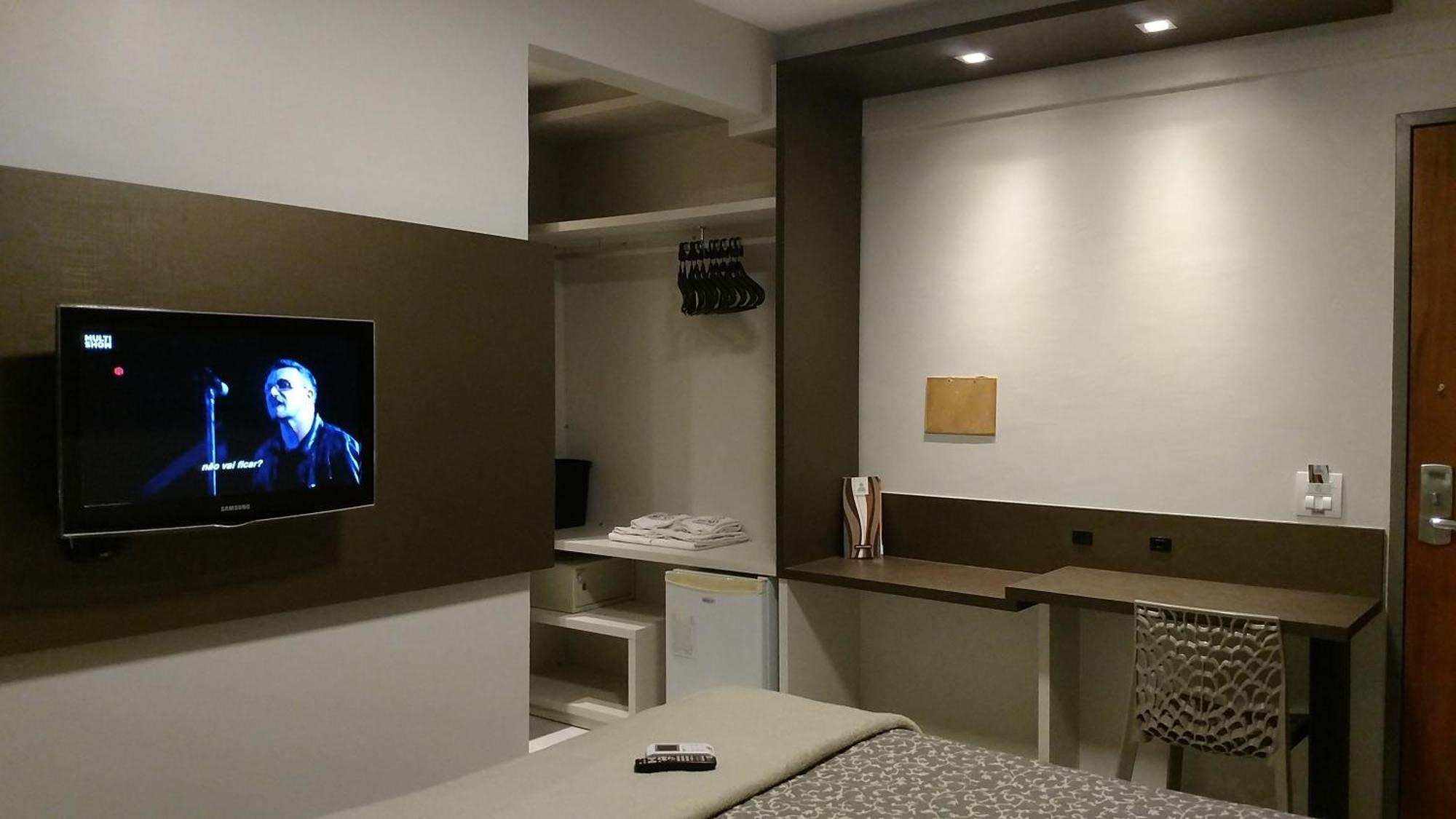 Hotel Palmas Executivo Balneário Camboriú 部屋 写真
