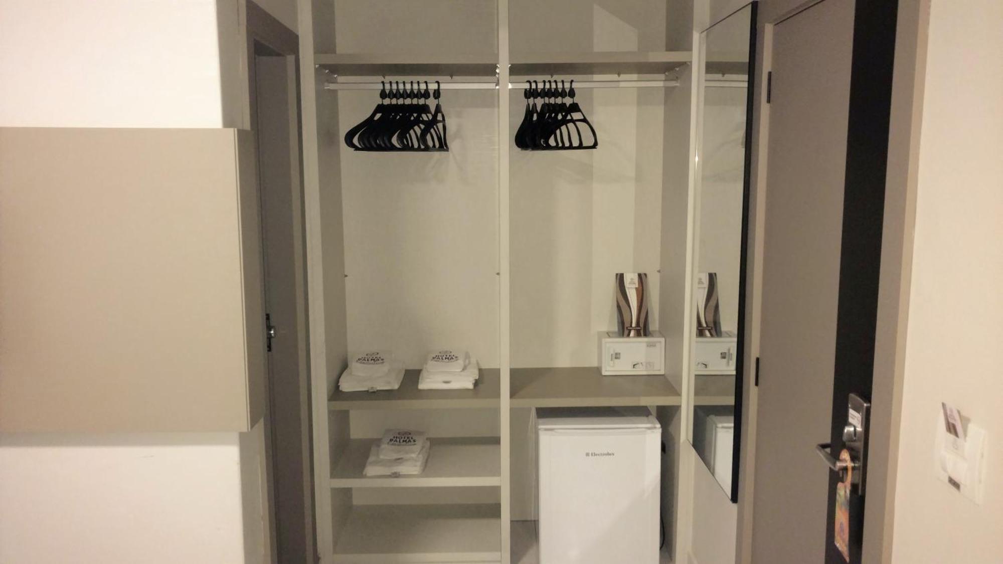 Hotel Palmas Executivo Balneário Camboriú 部屋 写真