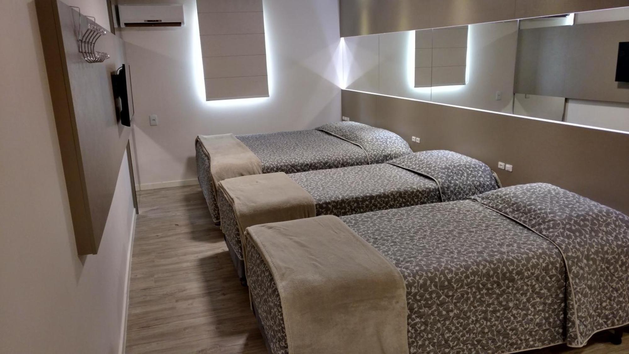 Hotel Palmas Executivo Balneário Camboriú 部屋 写真
