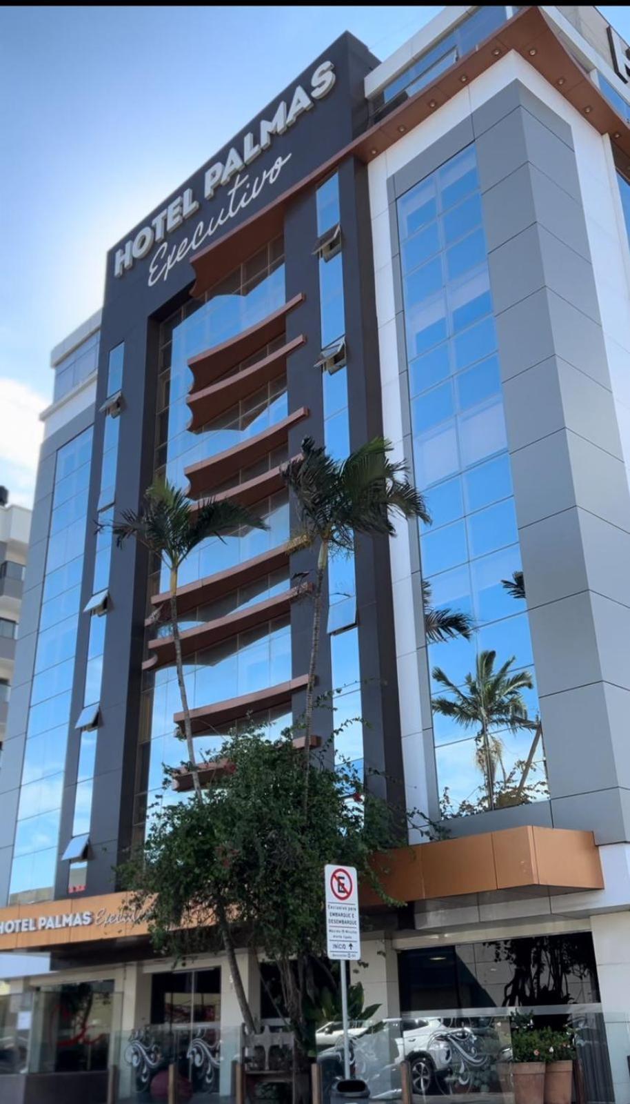 Hotel Palmas Executivo Balneário Camboriú エクステリア 写真